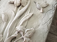 Lot 96 - reliëf in gips - afbeelding 2 van  4