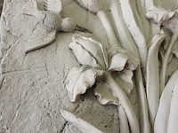 Lot 96 - reliëf in gips - afbeelding 4 van  4