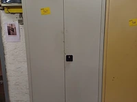 Lot 965 - dossierkast met inhoud - afbeelding 1 van  5