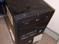 Lot 97 - desktop computer. 2 stuks - afbeelding 3 van  3