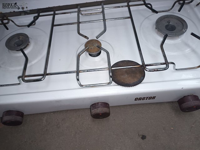 Lot 97 - kampeer gerei. 4 stuks - afbeelding 5 van  5