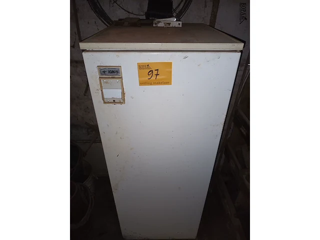 Lot 97 - koelkast ignis - afbeelding 1 van  3