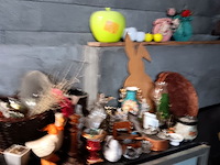 Lot 97 - lot decoratie - afbeelding 1 van  5