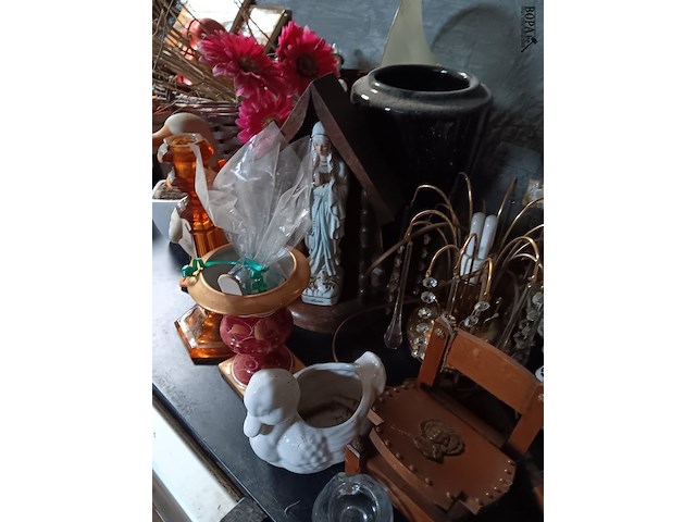 Lot 97 - lot decoratie - afbeelding 5 van  5