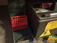 Lot 97 - zwarte gereedschapskoffer - afbeelding 2 van  4