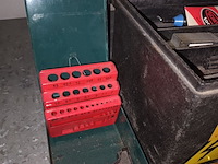 Lot 97 - zwarte gereedschapskoffer - afbeelding 3 van  4