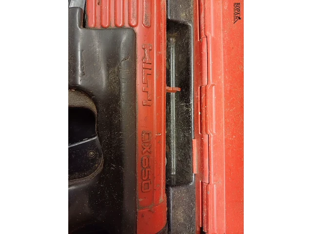 Lot 971 - hilti schiethamer - afbeelding 2 van  3