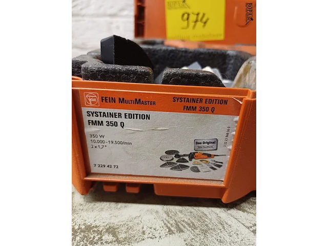 Lot 974 - multitool - afbeelding 2 van  2