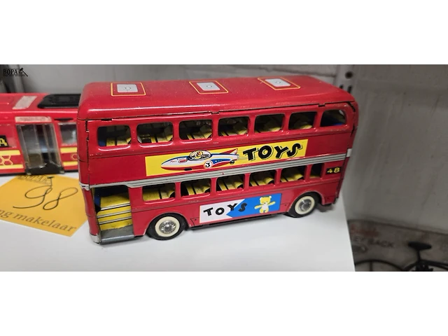 Lot 98 - autobussen 2 stuks - afbeelding 2 van  3