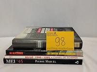 Lot 98 - lot boeken, 2e wereldoorlog verzet, 4 stuks - afbeelding 1 van  1