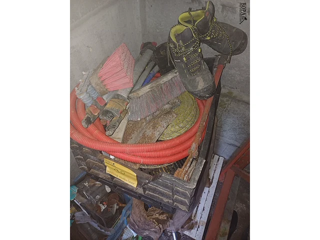Lot 98 - pvc curvers gereedschap - 5 stuks - afbeelding 2 van  4