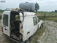 Lot 99 - autowrak citroën - afbeelding 2 van  6