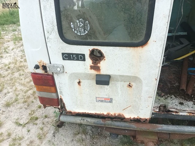 Lot 99 - autowrak citroën - afbeelding 6 van  6
