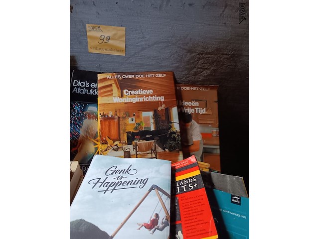 Lot 99 - boeken, muziek cd’s en dvd’s - afbeelding 4 van  7