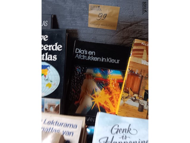 Lot 99 - boeken, muziek cd’s en dvd’s - afbeelding 6 van  7