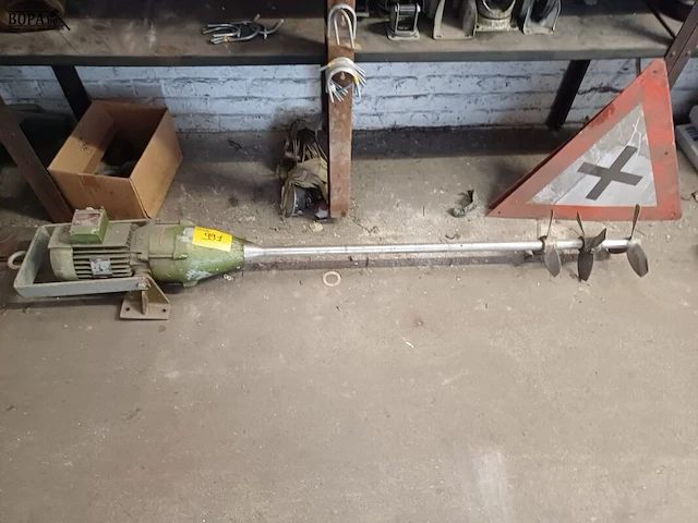 Lot 991 - industriële mixer - afbeelding 1 van  5