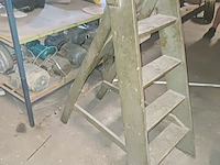 Lot 995 - steekladder - afbeelding 2 van  2