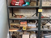 Lot 999 - rek met inhoud - afbeelding 14 van  25