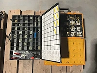 Lot aannemersmateriaal - afbeelding 12 van  17