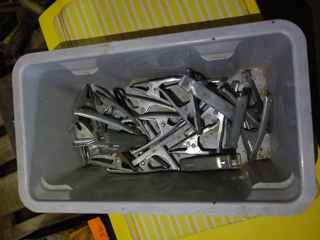 Lot aardingsklemmen - afbeelding 1 van  1