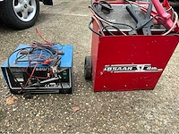 Lot acculader (2x) - afbeelding 1 van  8