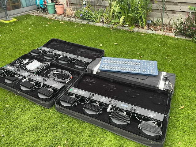 Lot: adj dotz tpar system / lichtsturing - afbeelding 1 van  8