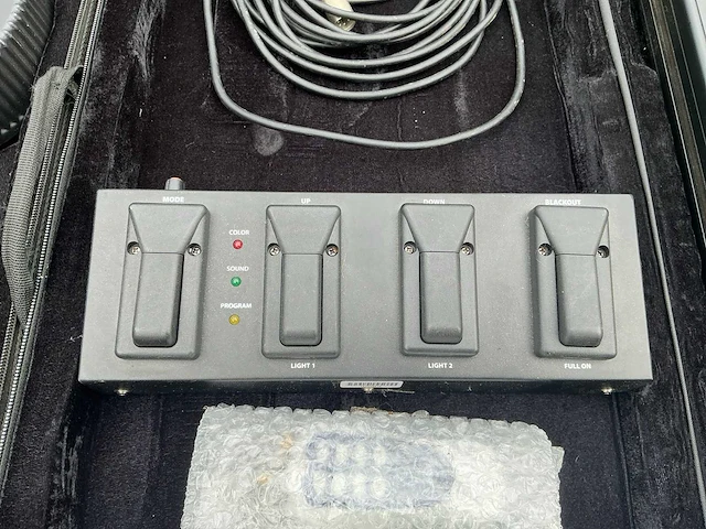 Lot: adj dotz tpar system / lichtsturing - afbeelding 4 van  8