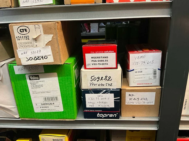 Lot airco-onderdelen - afbeelding 7 van  9