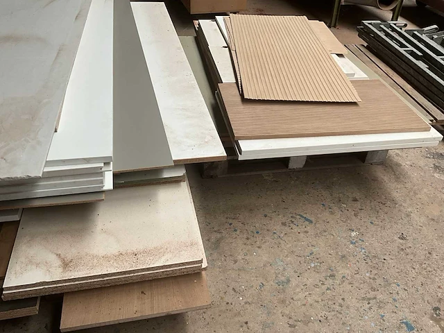 Lot allelei platen - afbeelding 4 van  4