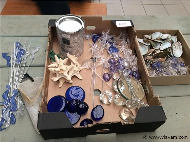 Lot allerlei decoratiemateriaal zee - afbeelding 1 van  3