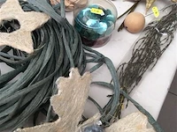 Lot allerlei decoratiemateriaal - afbeelding 2 van  4