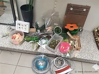 Lot allerlei decoratiemateriaal - afbeelding 1 van  4