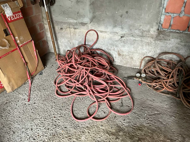 Lot allerlei goederen - afbeelding 6 van  23