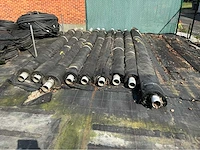 Lot antiworteldoek met plantgaten overige teeltmateriaal; - afbeelding 2 van  3
