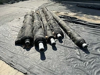 Lot antiworteldoek met plantgaten overige teeltmateriaal; - afbeelding 2 van  3