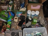 Lot aquarium en reptiel benodigdheden - afbeelding 2 van  4