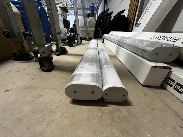 Lot armaturen - afbeelding 5 van  6
