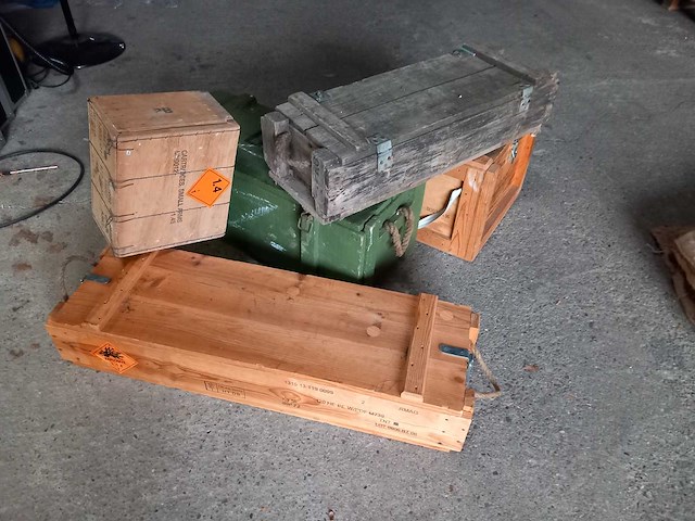 Lot army koffers - afbeelding 1 van  6