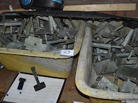 Lot balksteunen voor stippen - afbeelding 1 van  2