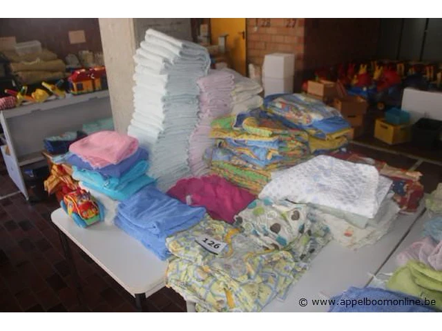 Lot bedlinnen voor kinderbedjes - afbeelding 1 van  4