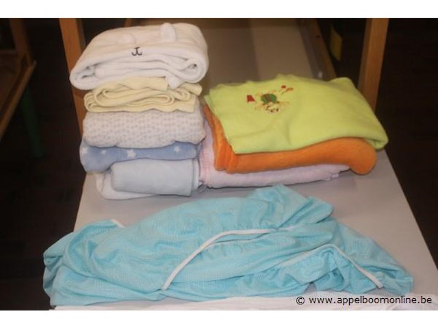 Lot bedlinnen voor kinderbedjes - afbeelding 3 van  3