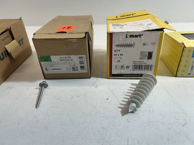Lot bevestigingsmateriaal - afbeelding 4 van  4