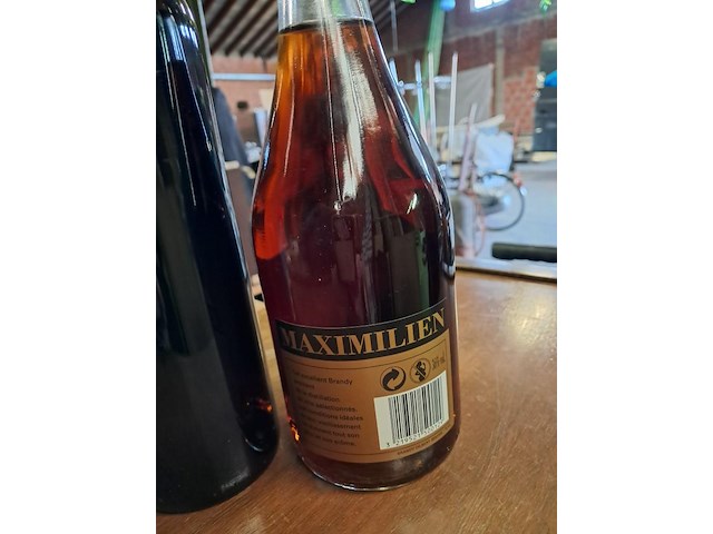 Lot bier,wijn en brandy - afbeelding 5 van  7
