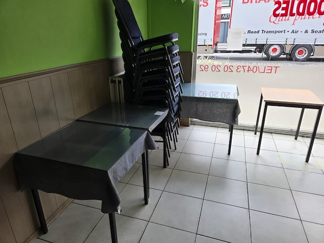 Lot bistro tafels en stoelen - afbeelding 2 van  6