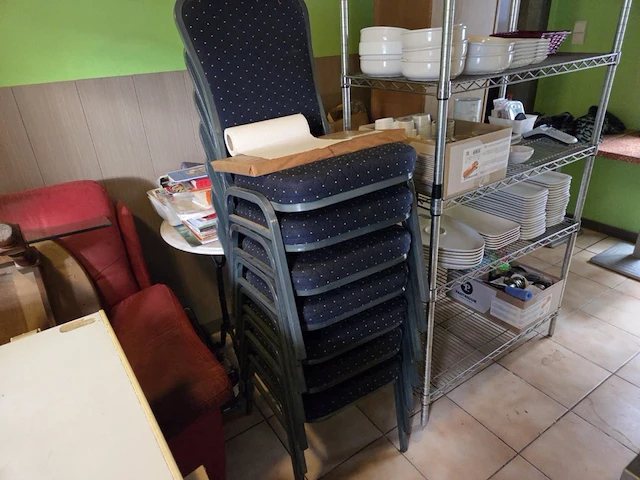 Lot bistro tafels en stoelen - afbeelding 6 van  6