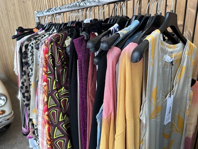 Lot blouses - afbeelding 8 van  15