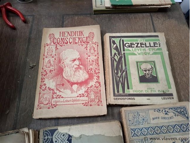 Lot boeken - afbeelding 2 van  3