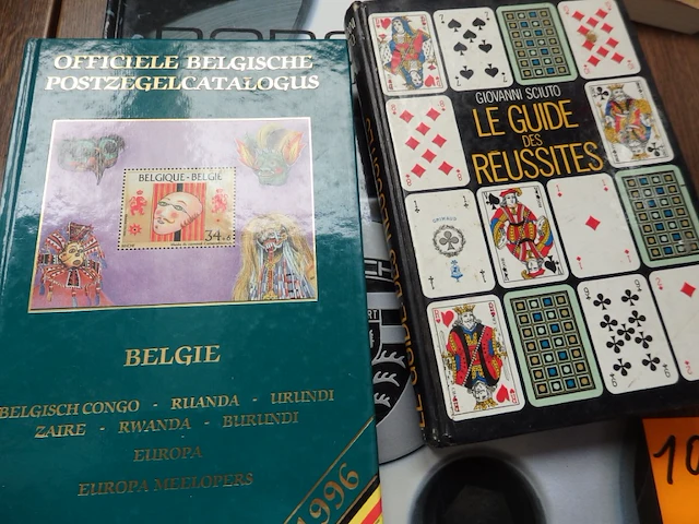 Lot boeken - afbeelding 3 van  3