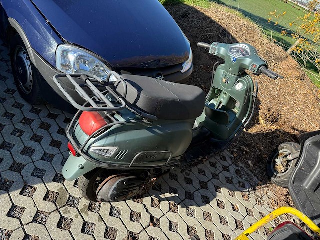 Lot brommers - brommer - afbeelding 2 van  7