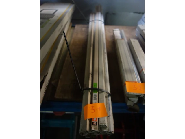 Lot buislampen ( 12 stuks / diverse lengten) - afbeelding 1 van  2
